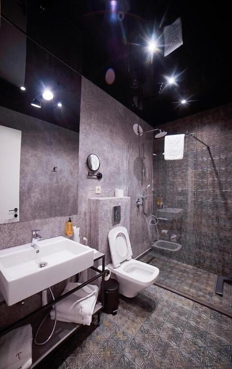 Tbilisee Hotel - Oda