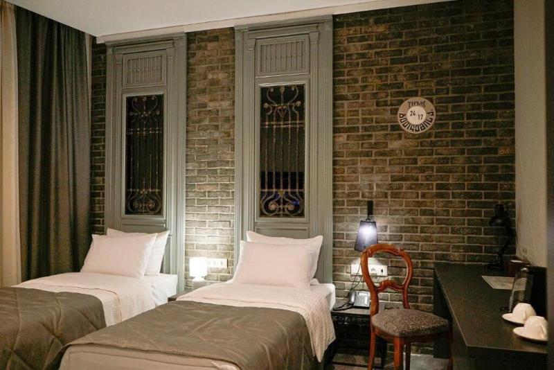 Tbilisee Hotel - Oda