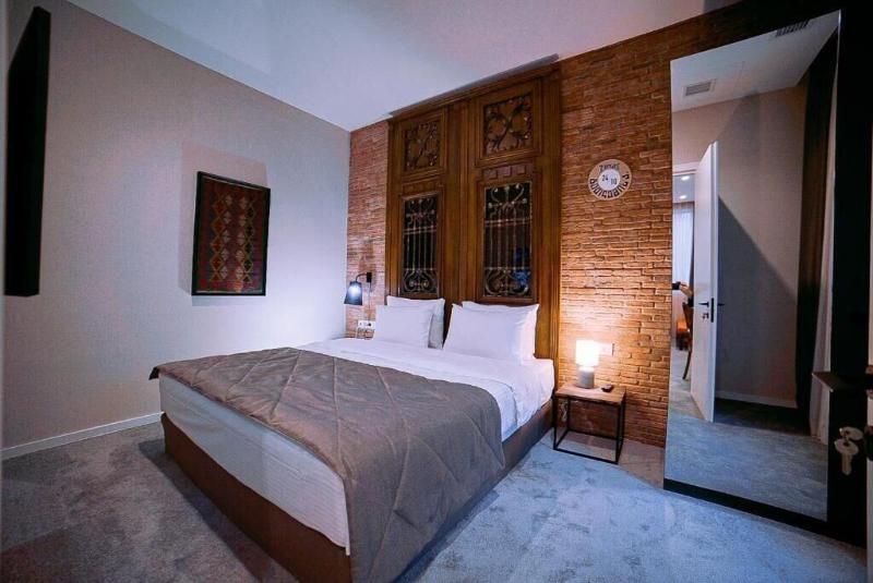 Tbilisee Hotel - Oda