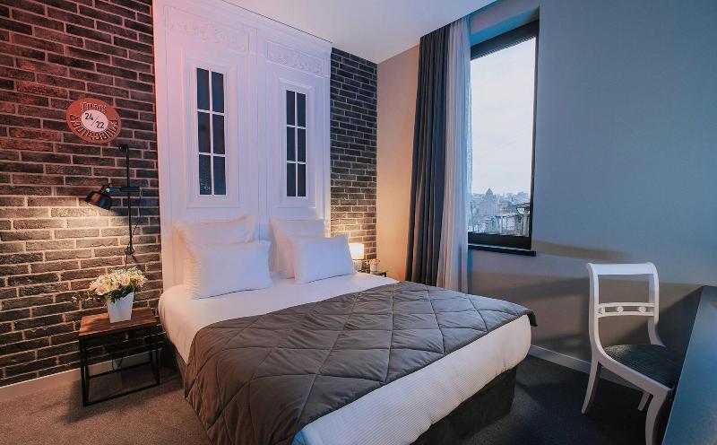 Tbilisee Hotel - Oda