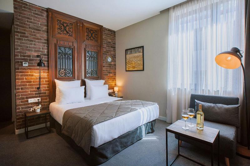 Tbilisee Hotel - Oda
