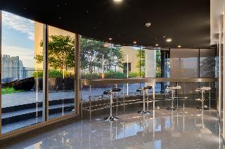 Oakwood Suites Tiwanon Bangkok fotoÄŸrafÄ±