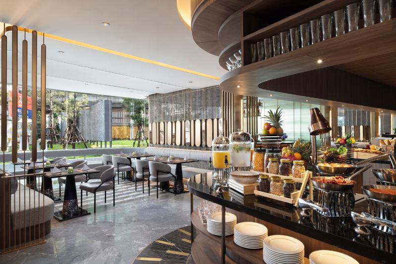 Oakwood Suites Tiwanon Bangkok - Restoran