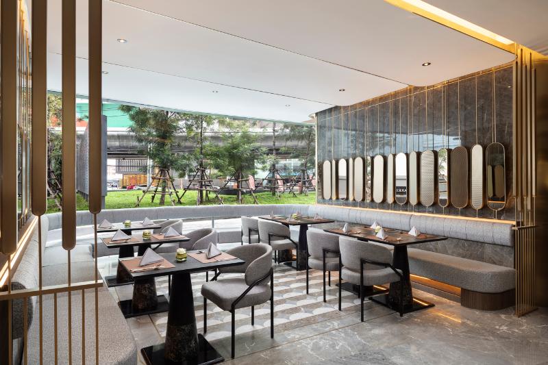 Oakwood Suites Tiwanon Bangkok - Restoran