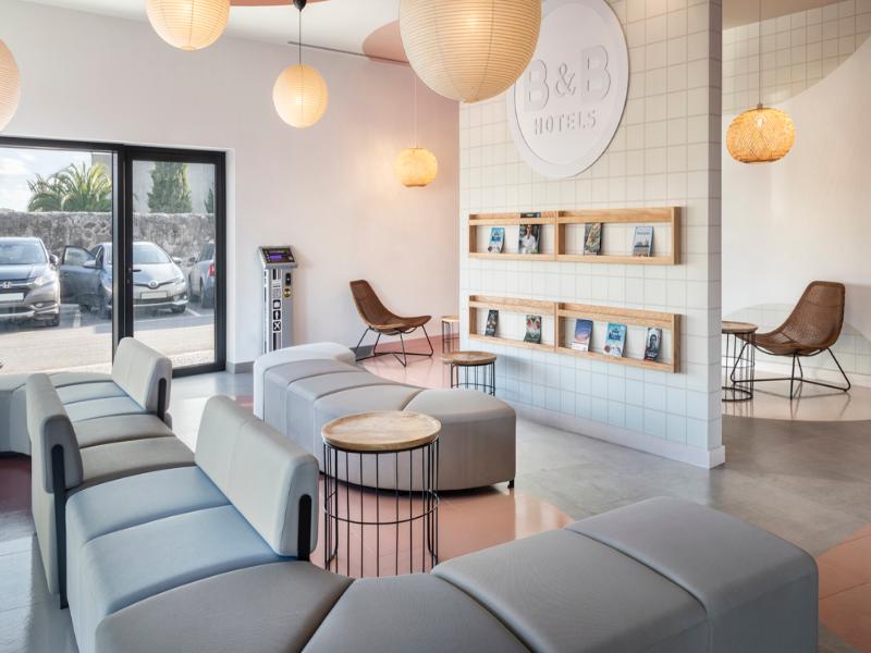 B&B Hotel Porto Expo Aeroporto - Lobi