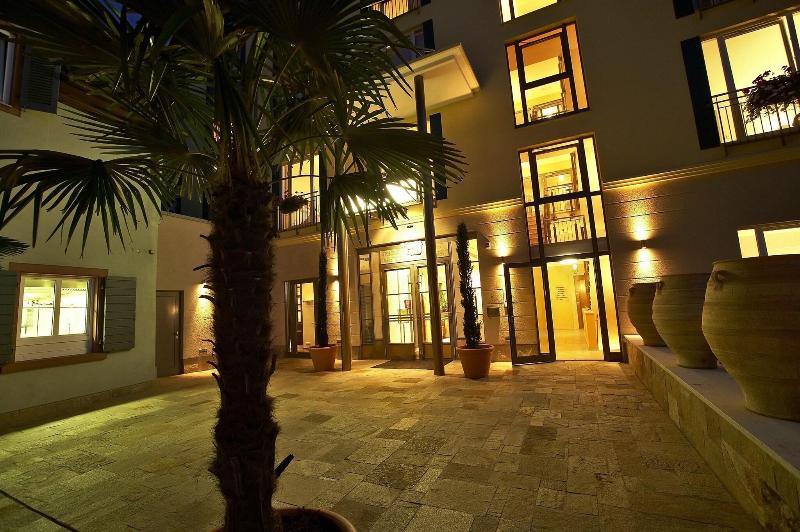 Hotel Hirschen In Freiburg-Lehen - Genel