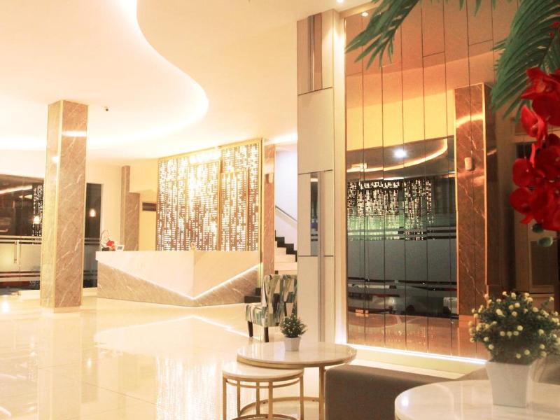 Emerald Hotel - Lobi