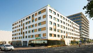 Holiday Inn Express And Suites Basel - Allschwil otel fotoğrafı