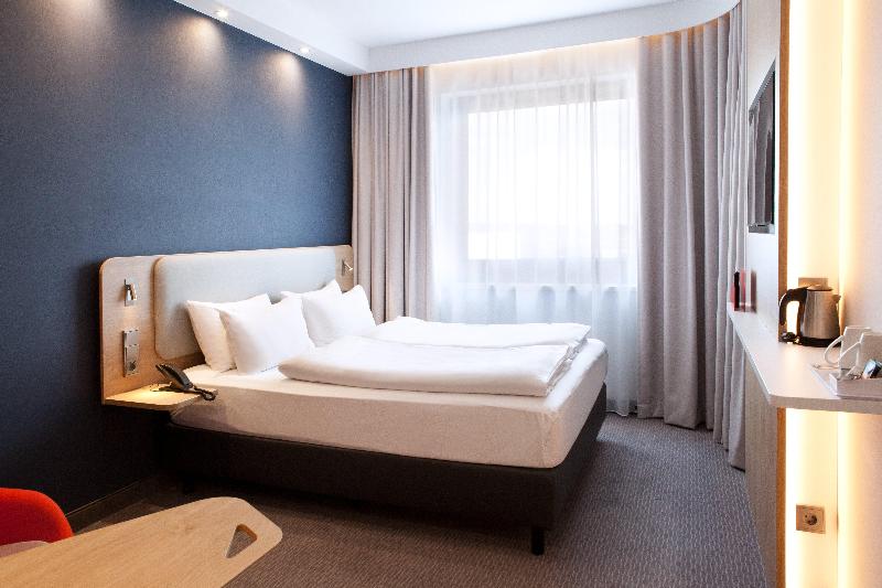 Holiday Inn Express And Suites Basel - Allschwil - Oda