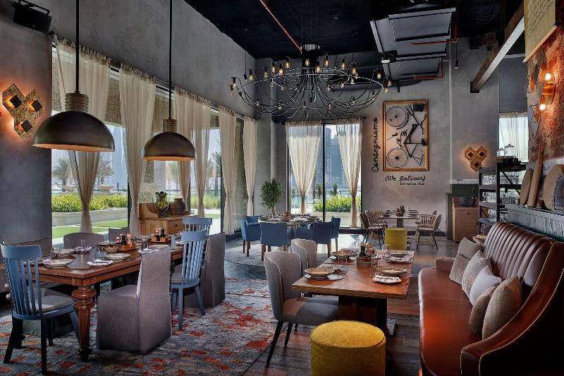 Marriott Resort Palm Jumeirah Dubai - Restoran