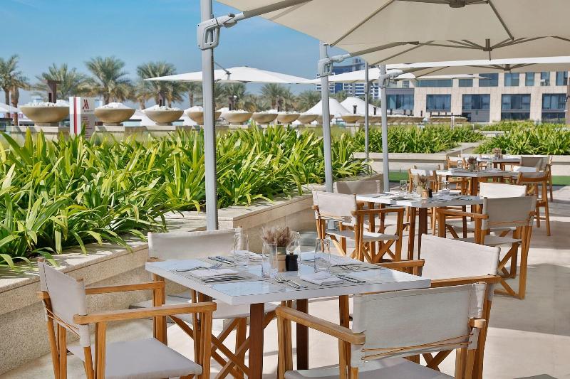 Marriott Resort Palm Jumeirah Dubai - Restoran