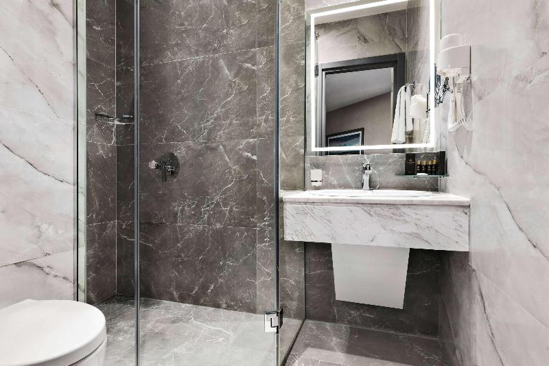 Tbilisi Chambers Trademark Collection By Wyndham - Oda