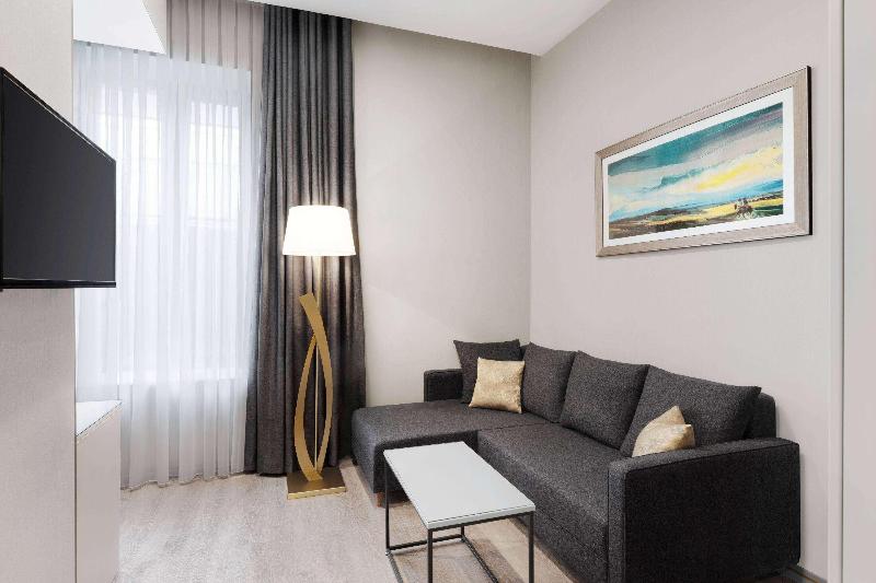 Tbilisi Chambers Trademark Collection By Wyndham - Oda