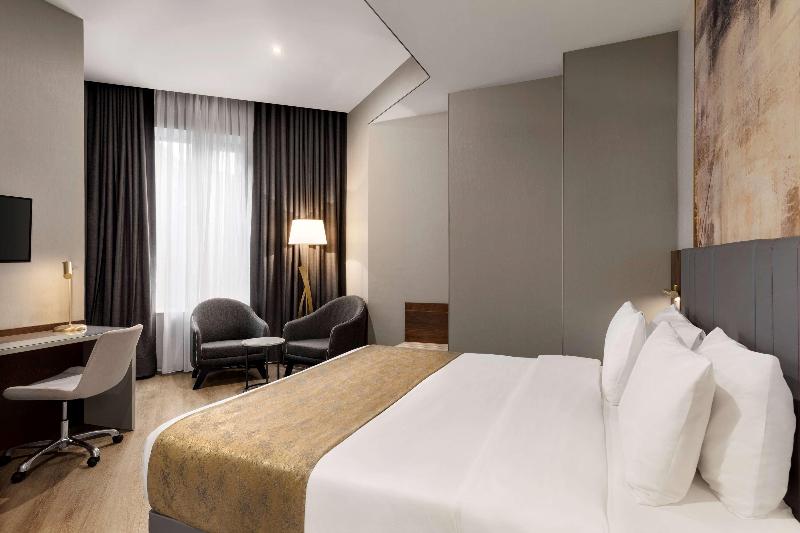 Tbilisi Chambers Trademark Collection By Wyndham - Oda