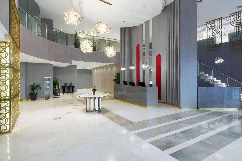 Ramada By Wyndham Doha Old Town - Lobi