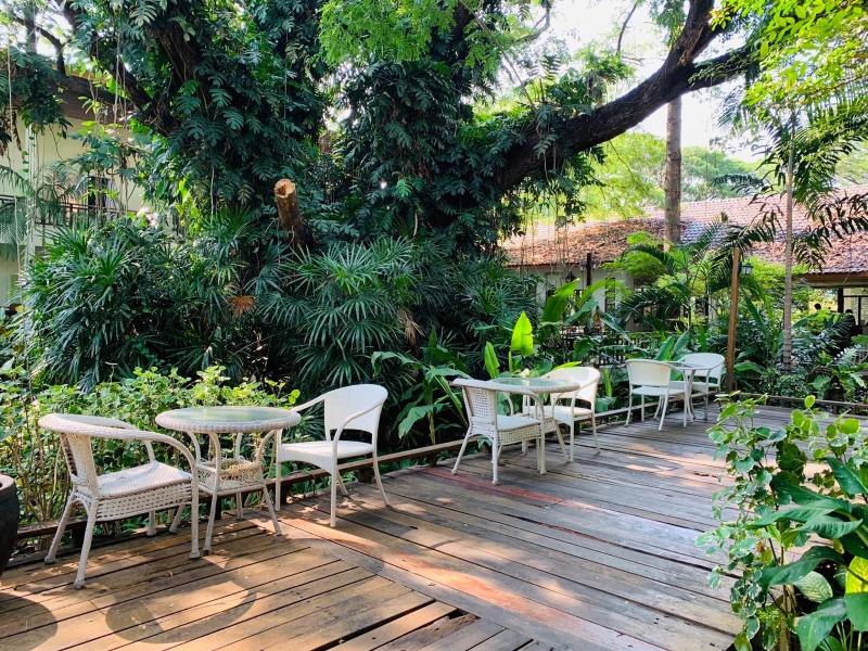 Tree House Hotel (sha Certified) - Restoran