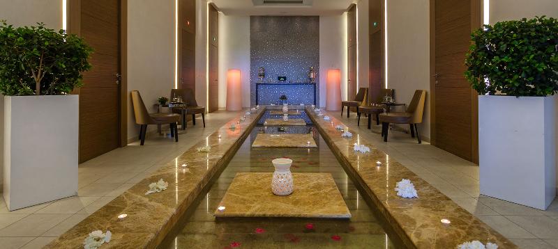 RADISSON BLU HOTEL & CONVENTION CENTER - Genel