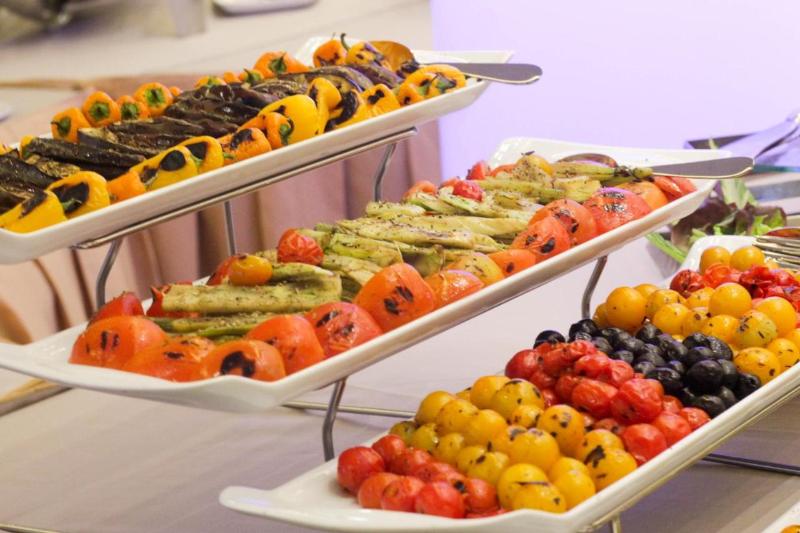 RADISSON BLU HOTEL & CONVENTION CENTER - Restoran