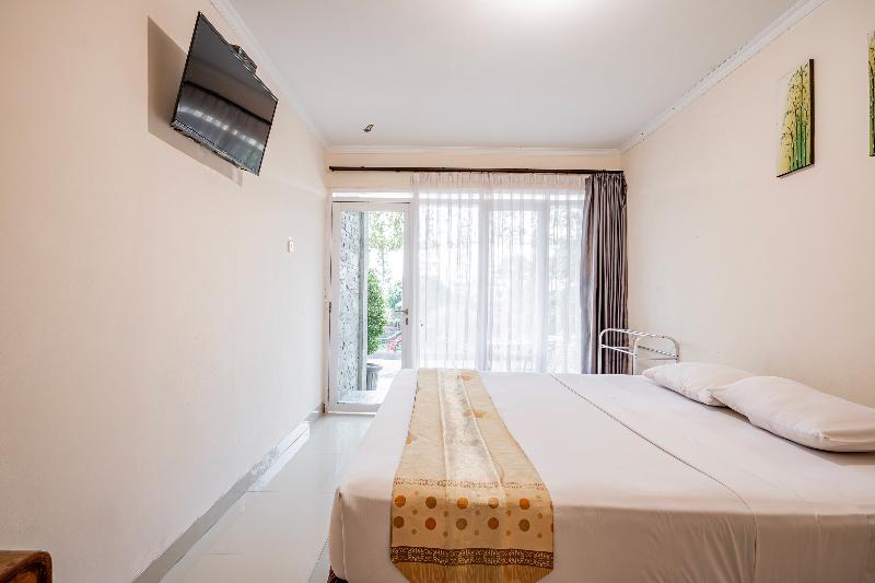 Hotel Pesona Ciwidey by ZUZU - Oda