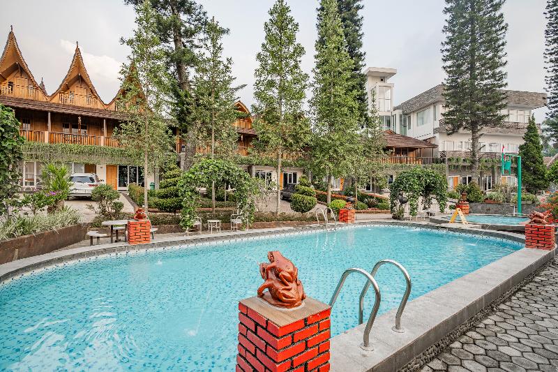 Hotel Pesona Ciwidey by ZUZU - Havuz