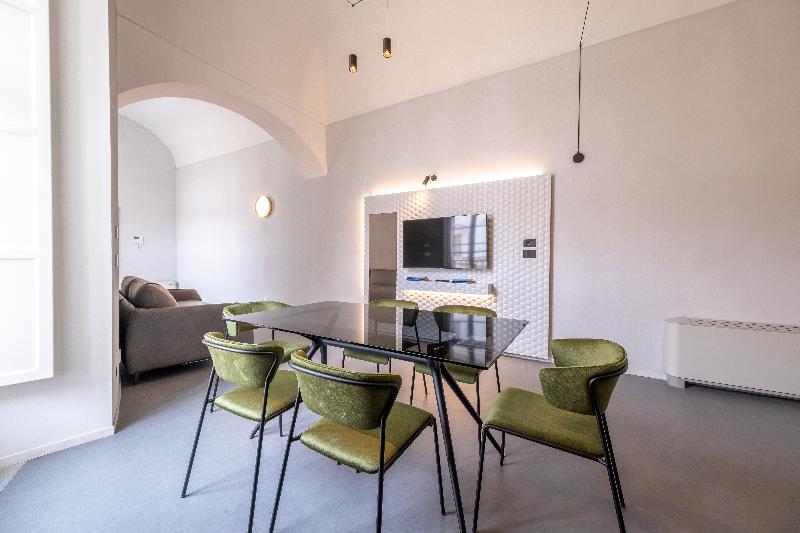 Oriana Homèl Torino - Oda