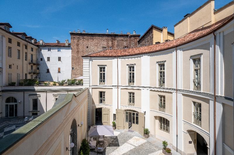 Oriana Homèl Torino - Oda