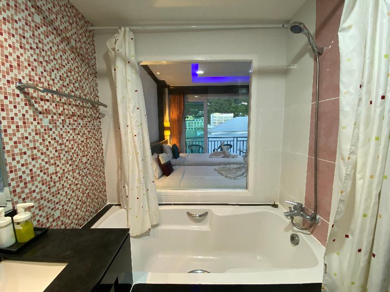 77 Patong Hotel & Spa - Oda