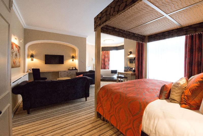 Best Western Plus Burlington Hotel - Oda