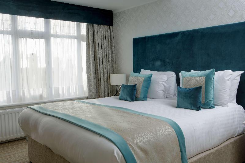 Best Western Plus Burlington Hotel - Oda