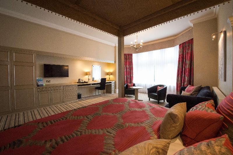 Best Western Plus Burlington Hotel - Oda