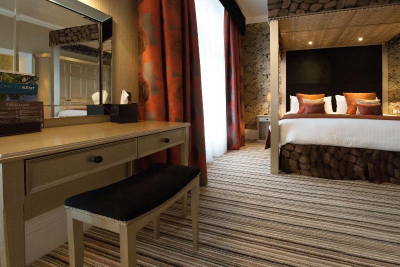 Best Western Plus Burlington Hotel - Oda
