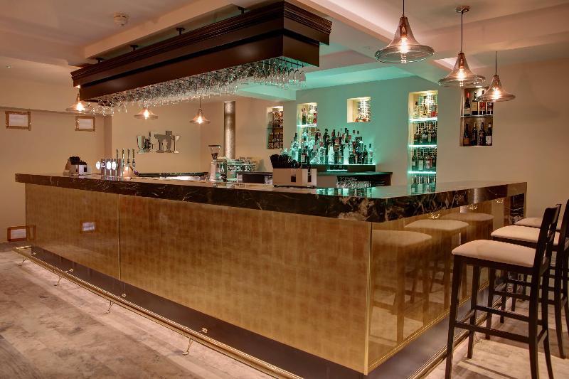 Best Western Plus Burlington Hotel - Restoran