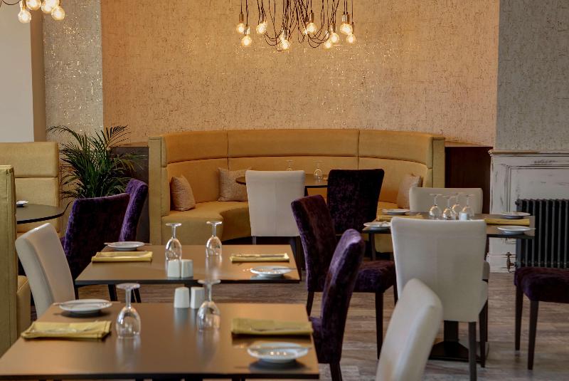 Best Western Plus Burlington Hotel - Restoran