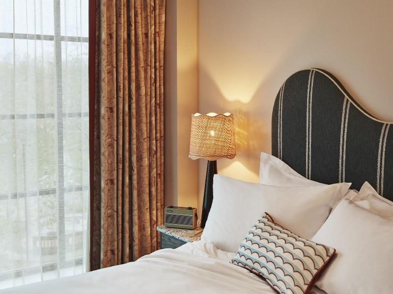 The Hoxton Shepherd's Bush - Oda