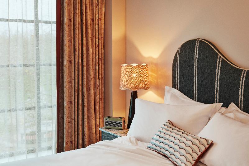 The Hoxton Shepherd's Bush - Oda
