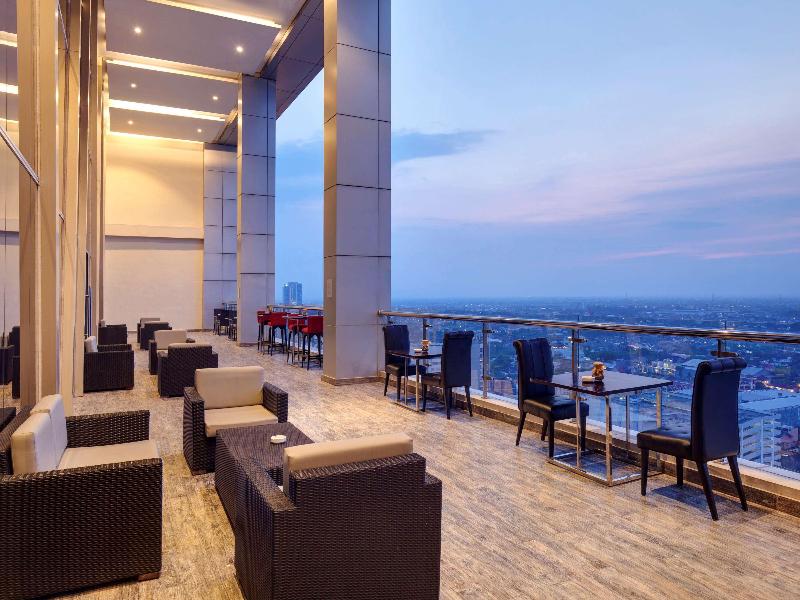 Grand Mercure Solo Baru - Bar