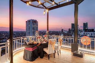 Goldvitel Hotel Surbaya fotoÄŸrafÄ±