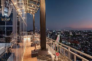 Goldvitel Hotel Surbaya fotoÄŸrafÄ±