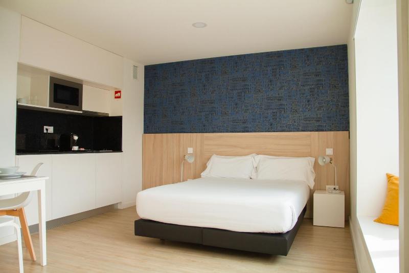Select Porto Suites - Oda