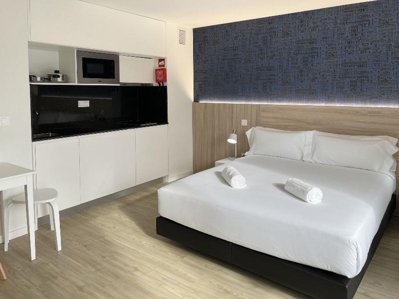 Select Porto Suites - Oda