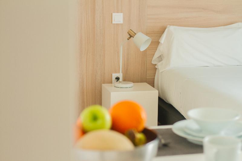 Select Porto Suites - Oda