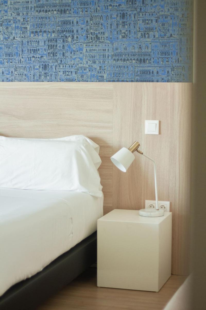 Select Porto Suites - Oda