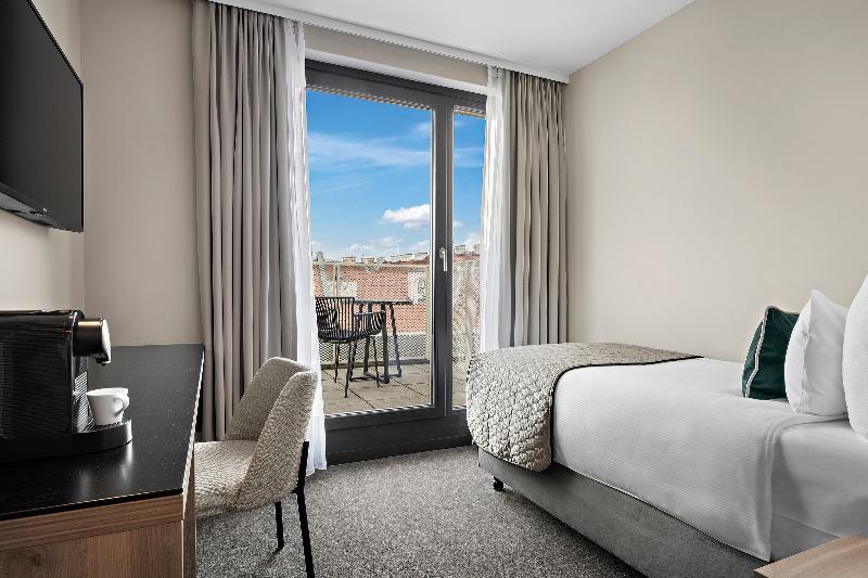 Leonardo Hotel Vienna City West - Oda