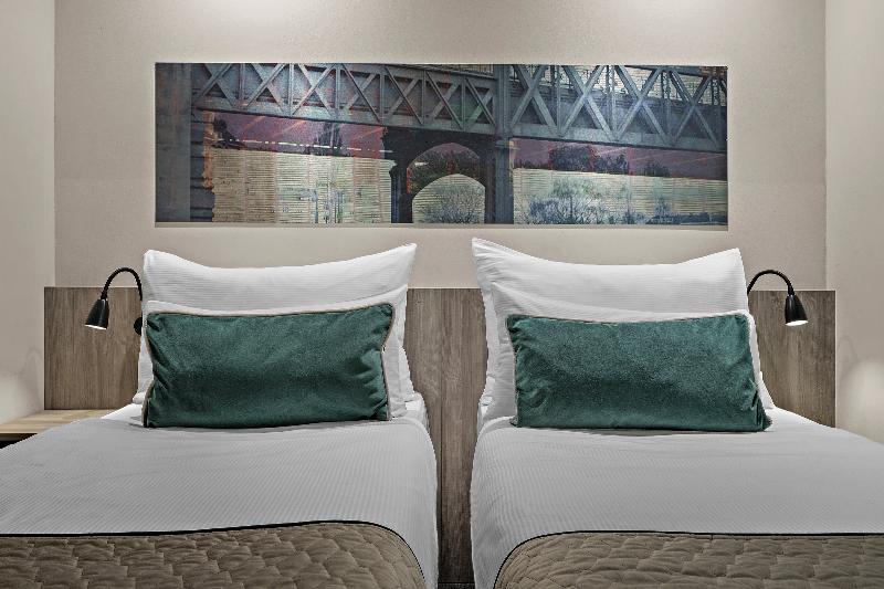Leonardo Hotel Vienna City West - Oda
