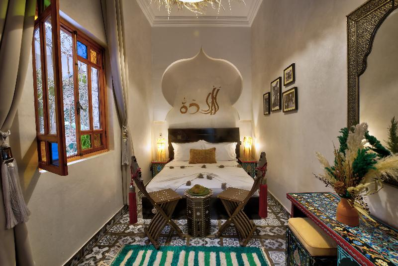 RIAD ARABKECH - Oda