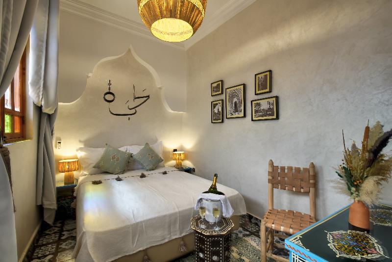 RIAD ARABKECH - Oda