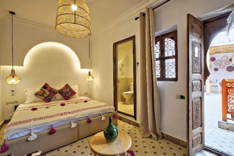 RIAD ARABKECH - Oda