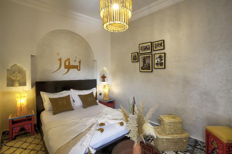 RIAD ARABKECH - Oda