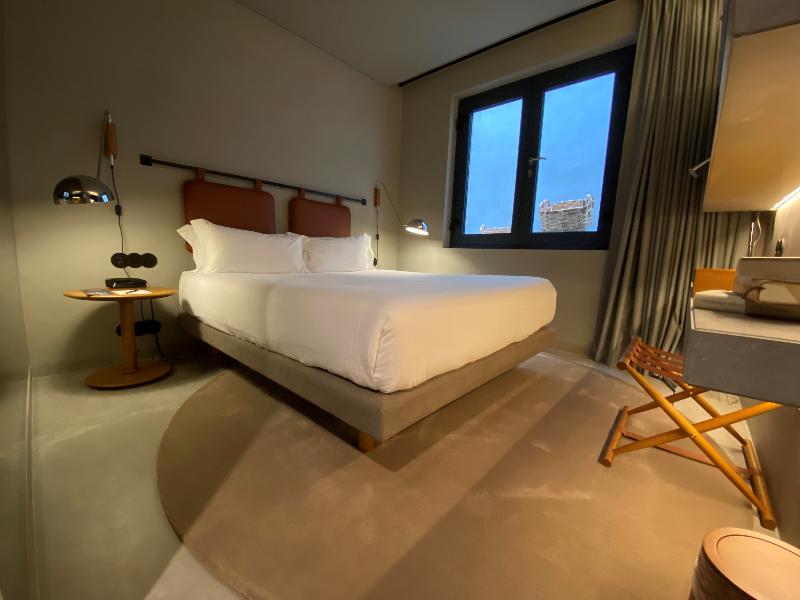 Duplo Ribeira by Petit Palace (ICON Duplo Ribeira) - Oda
