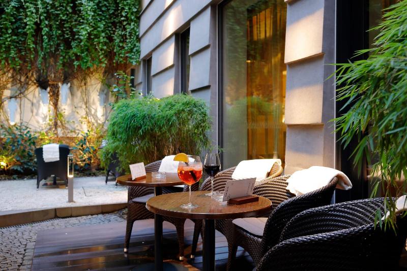 Hotel Prokop Square - Genel
